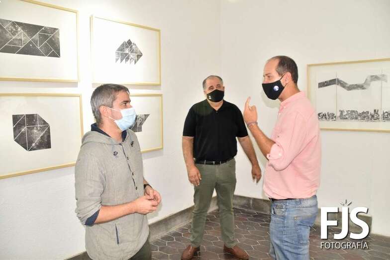 La muestra se exhibe en la sala de exposiciones de las Casas Consistoriales de Telde/Francisco Javier Santana.